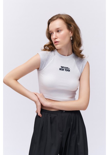 Yazı Baskılı Fitilli Kolsuz Tişört Beyaz