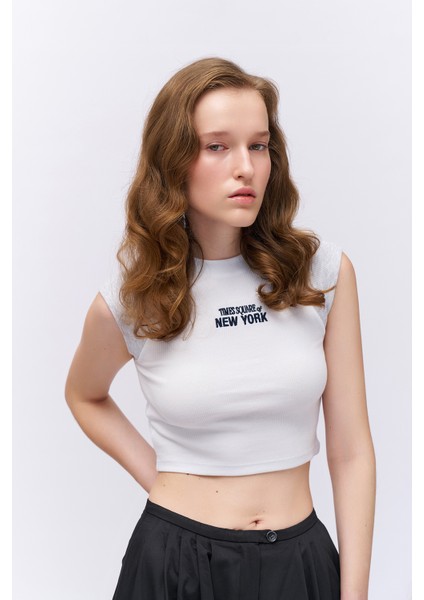 Yazı Baskılı Fitilli Kolsuz Tişört Beyaz