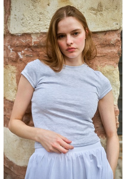 Bisiklet Yaka Basic Tişört Karmelanj