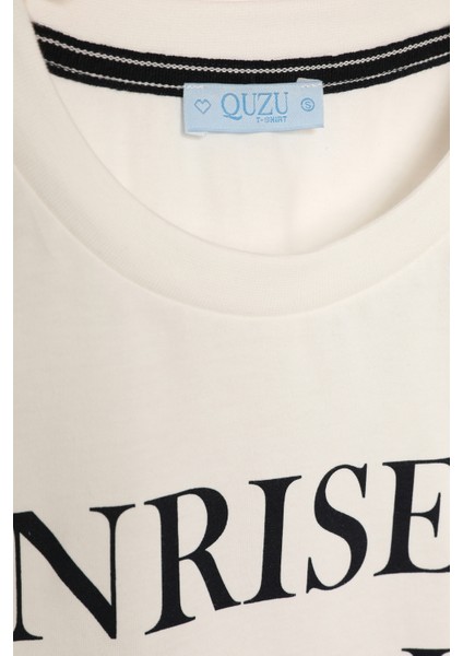 Biye Detaylı Yazı Baskılı Crop Tişört Ekru indirimleri