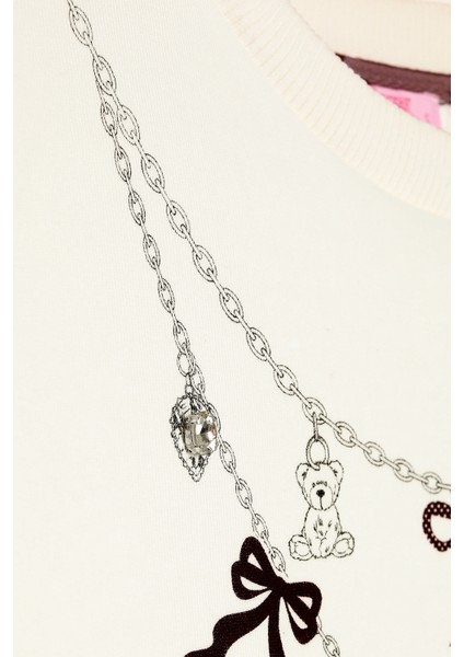 Charm Aksesuarlı Oversize Sweatshirt Ekru modelleri