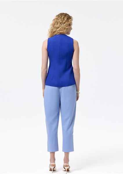 Düğmeli V Kesim Kolsuz Yelek Sax