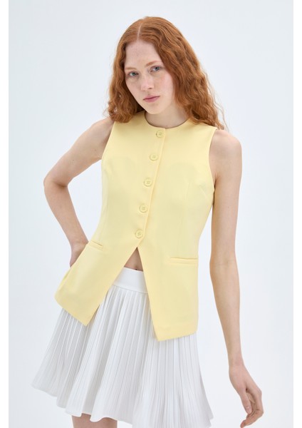 Düğmeli V Kesim Kolsuz Yelek Sarı