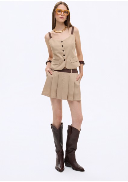 Kontrast Bel Pileli Mini Şort Etek Bej