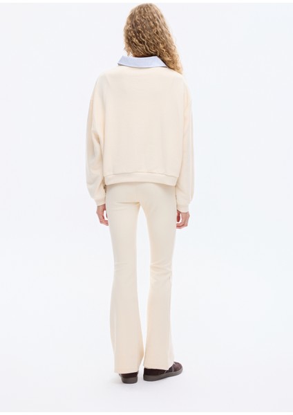 Çizgili Gömlek Yaka Detaylı Arma Nakışlı Oversize Sweatshirt Bej