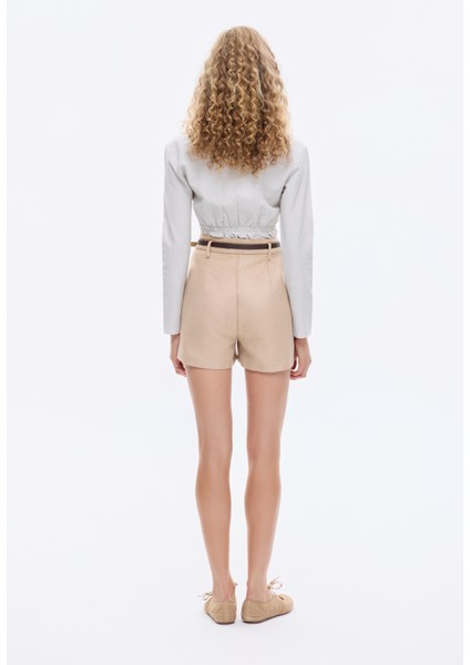Süet Görünümlü Kemer Aksesuarlı Mini Şort Bej