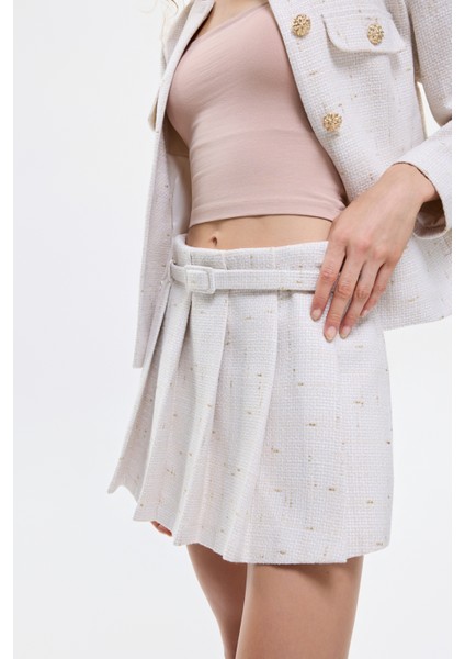 Kemer Detaylı Pileli Tüvit Mini Şort Etek Bej