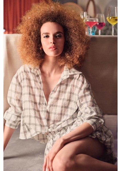 Ekose Çizgili Bağlamalı Gömlek Ekru