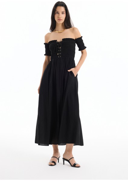 Kuş Gözü Bağlamalı Düşük Omuz Elbise Siyah