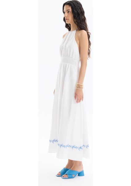 Beli Lastikli Nakışlı Uzun Elbise Ekru