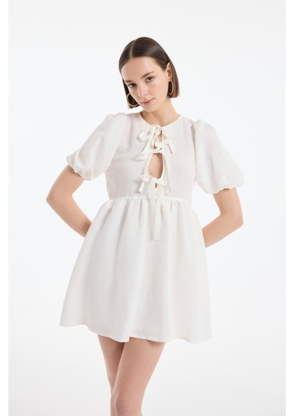 Balon Kol Fiyonk Bağlamalı Mini Elbise Ekru