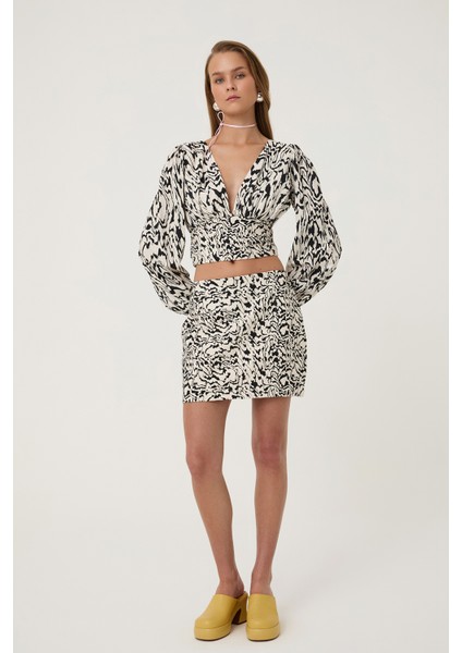 Desenli Mini Etek Siyah