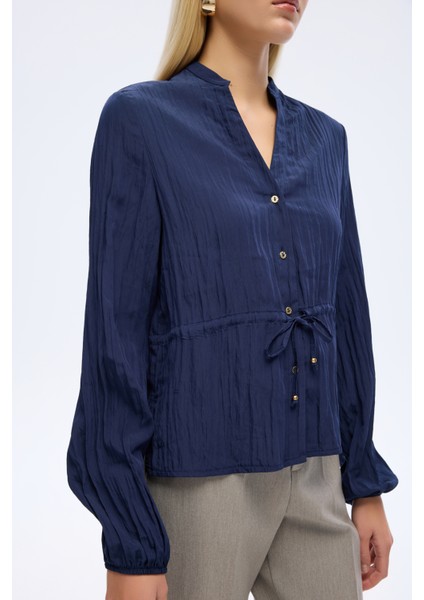 Buruşuk Dokulu Beli Bağcıklı Düğmeli Gömlek Lacivert indirimleri