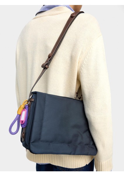 Teknik Kumaş Çapraz Askılı Çanta S