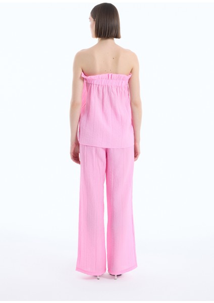 Gofre Kumaş Fırfırlı Straplez Bluz Pembe