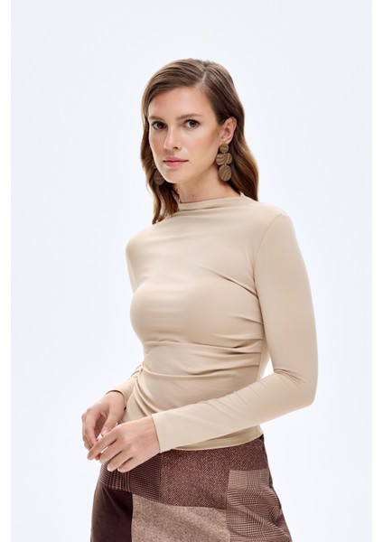 Drapeli Yüksek Yaka Uzun Kollu Basic Bluz Bej indirimleri