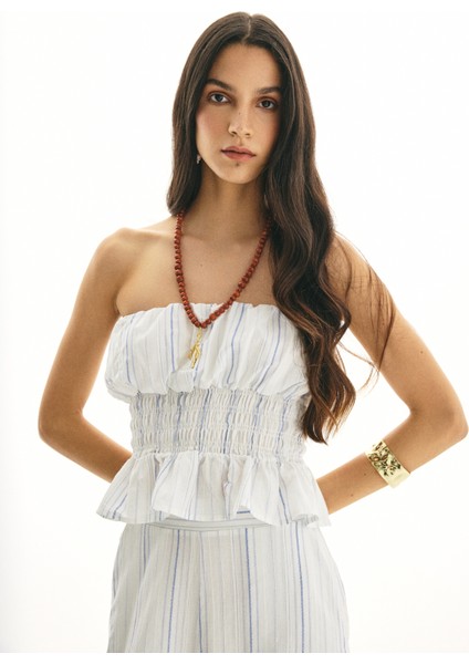 Gipe Detaylı Fırfırlı Straplez Bluz Ekru