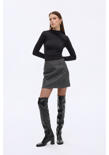 Drapeli Yüksek Yaka Uzun Kollu Basic Bluz Siyah