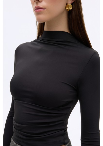 Drapeli Yüksek Yaka Uzun Kollu Basic Bluz Siyah