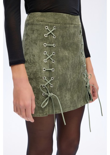 Bağcıklı Kadife Fitilli Mini Etek Haki