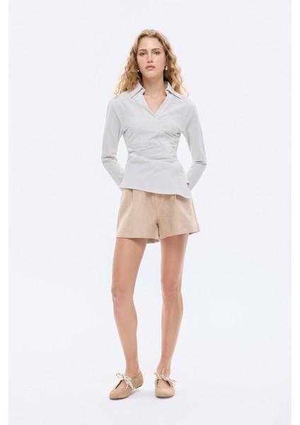 Asimetrik Düğmeli Drapeli Gömlek Ekru