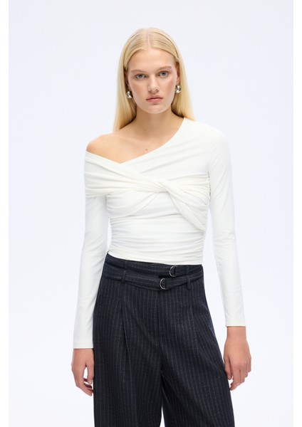 Drapeli Asimetrik Düğümlü Bluz Ekru fiyatları