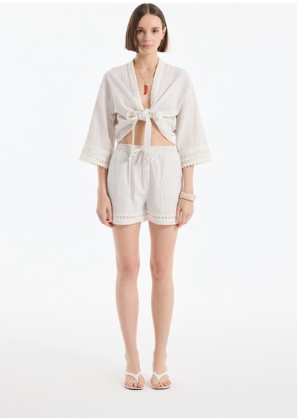 Beli Lastikli Şeritli Dokulu Mini Şort Naturel