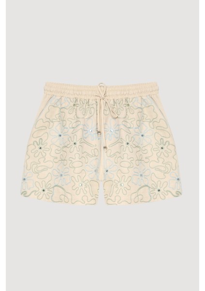 Renkli Nakış Işlemeli Beli Bağcıklı Mini Şort Naturel