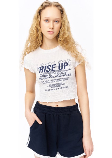Baskılı Kırışık Dokulu Crop Tişört Ekru