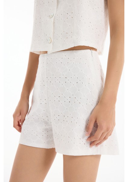 Fisto Detaylı Mini Şort Ekru