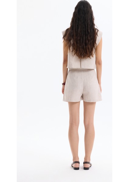 Beli Yazı Detaylı Pileli Mini Şort Naturel