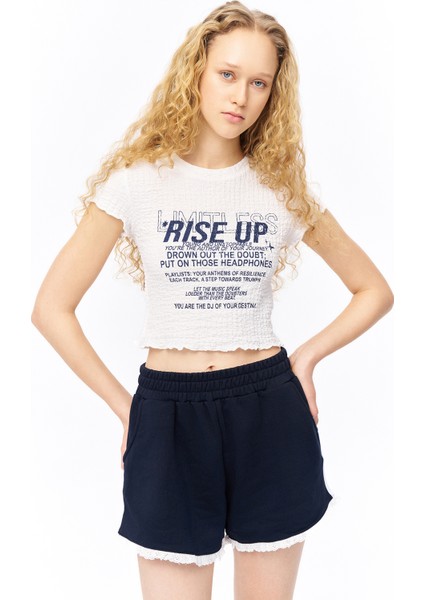 Baskılı Kırışık Dokulu Crop Tişört Ekru