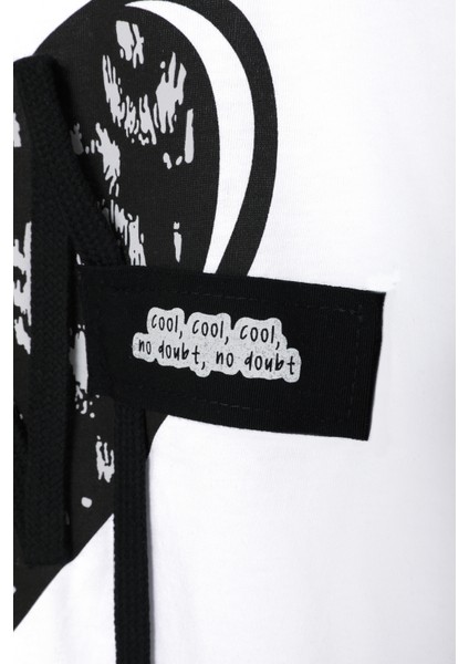 Kalp Baskılı Kısa Kol Tişört Beyaz