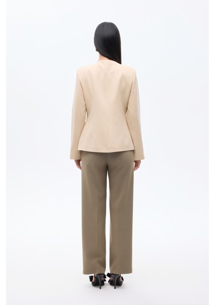 Yuvarlak Yaka Düğmeli Blazer Ceket Taş