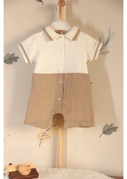 Orman Desenli %100 Pamuk 7 Parça Erkek Bebek Hediye Kutusu – Pike, Müslin Set ve Papyonlu Tulum