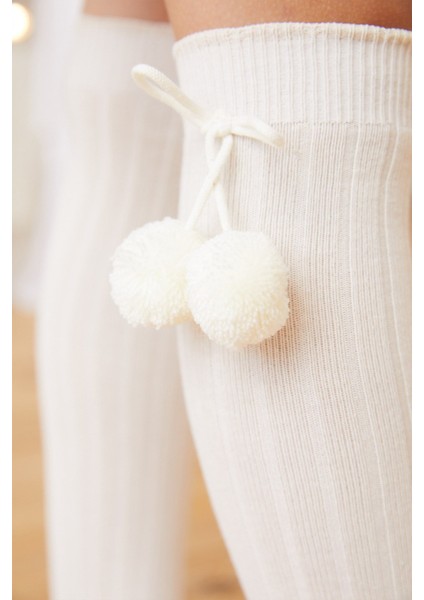 Ponpon Kız Çocuk Dizüstü Çorap Ekru fırsatları