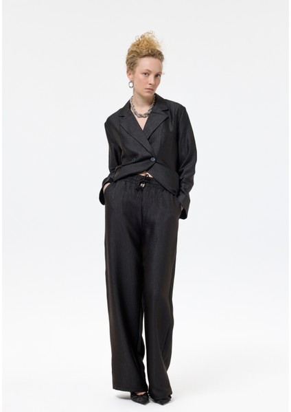 Beli Lastikli Dokulu Bol Pantolon Siyah