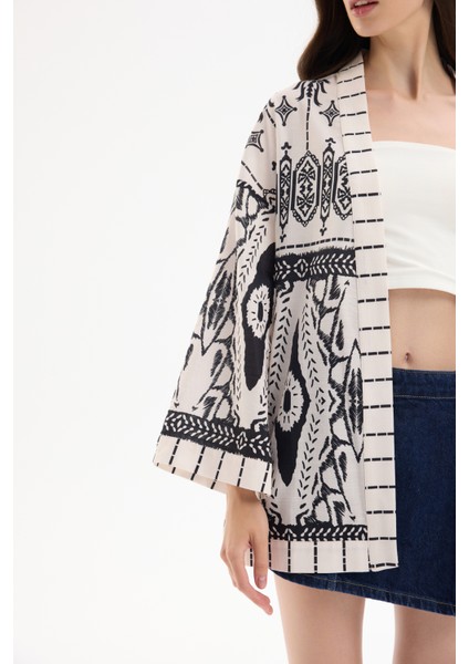 Bohem Desenli Şal Yaka Kısa Kimono Ekru