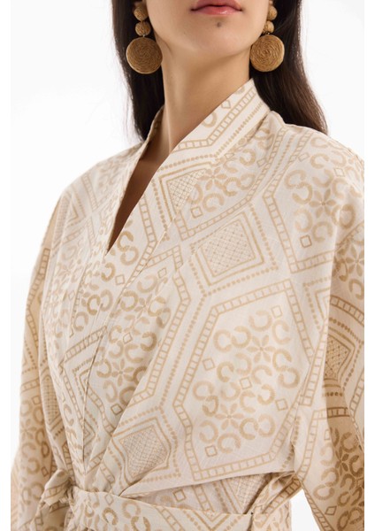 Etnik Desenli Bağlamalı Kısa Kimono Naturel
