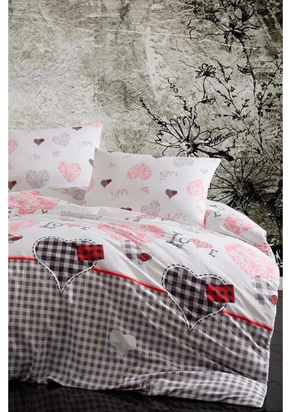 Çift Kişilik Lastikli Çarşaflı Pamuklu Nevresim Takımı Patchwork Love fırsatları