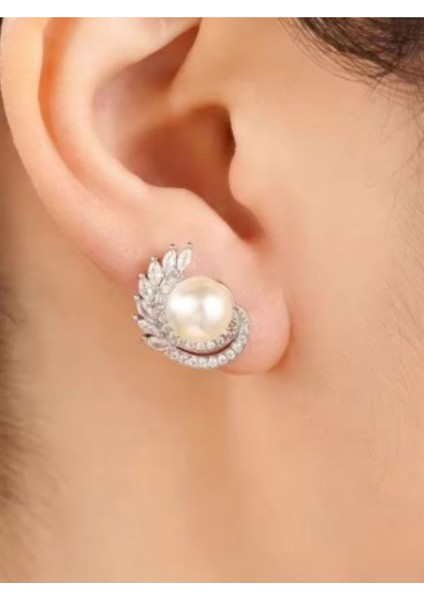 925 Ayar Gümüş Inci ve Zirkon Taşlarla Süslü Kanat Küpe fiyatları