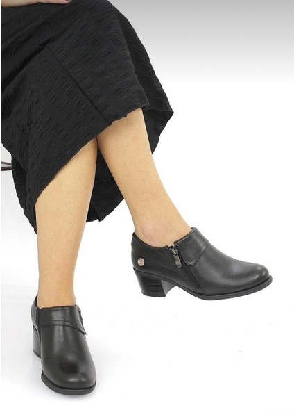 D25KA-3725 Siyah Hakiki Deri Tam Ortopedik Kadın Casual Günlük Ayakkabı fiyatları