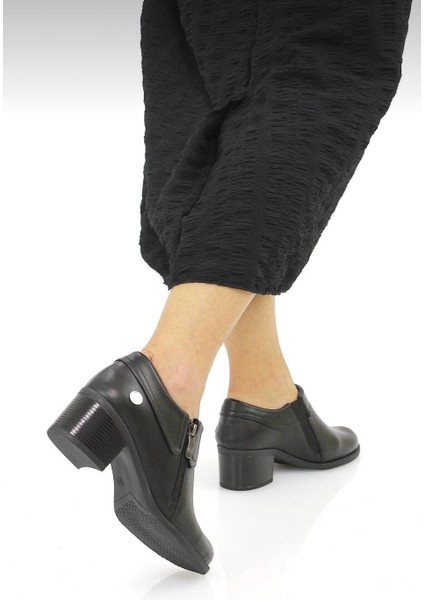 D25KA-3725 Siyah Hakiki Deri Tam Ortopedik Kadın Casual Günlük Ayakkabı indirimleri