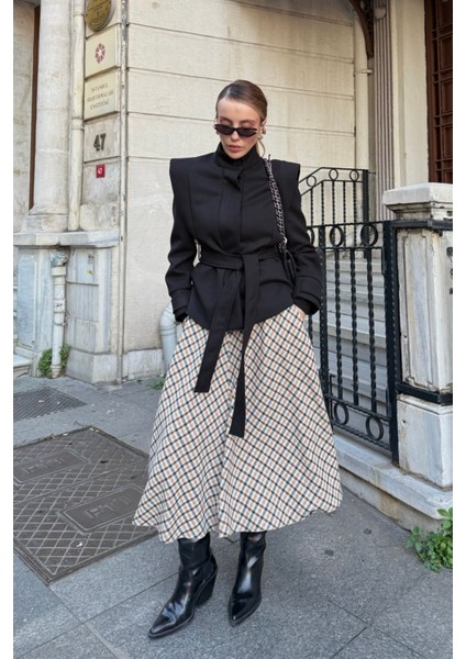 Siyah Vatkalı Kuşaklı Kaşe Ceket - 1001 indirimleri