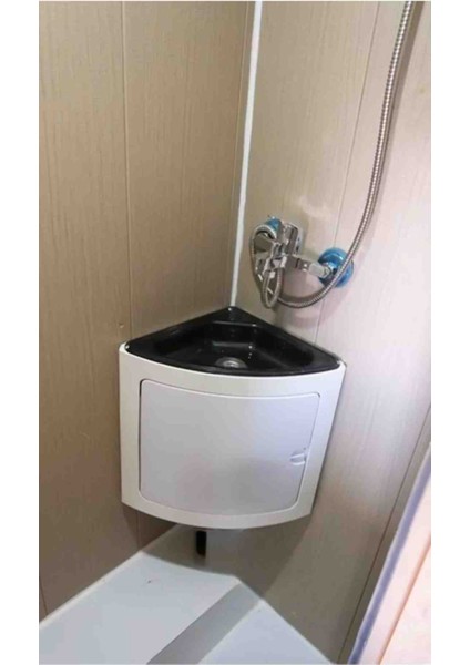 Üçgen Eviye indirimleri