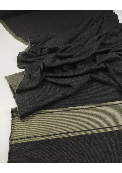 Siyah Üzeri Haki Geçişli Pano Jakarlı Örme Kumaş (En 145 cm x Boy 330 Cm) fırsatları