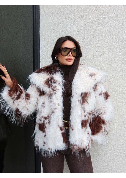 Desenli Çıtçıtlı Suni Kürk