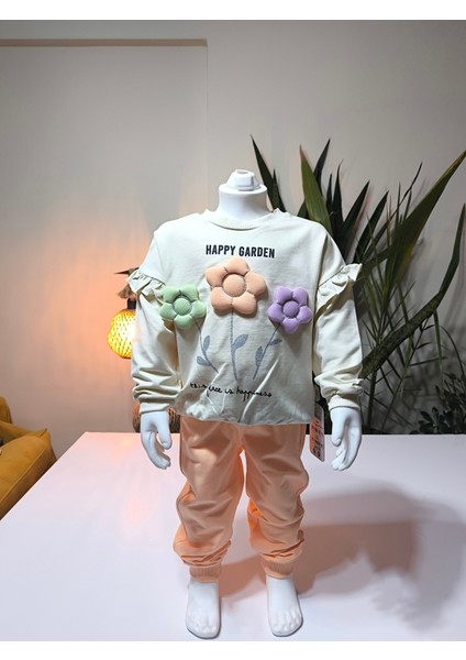 Kız Çocuk Alt Üst Takım Kolu Fırfırlı El Nakışı Kabartma Çiçek %100 Pamuk fiyatları