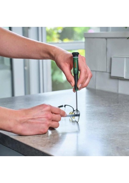 1600A02Z9N Tornavida Takımı 13 Parça