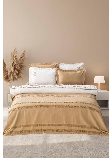 Brianna Haki Çift Kişilik %100 Pamuklu Nevresimli Yatak Örtüsü - 7 Parça Çeyiz Seti